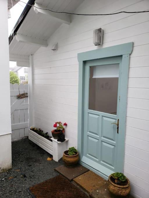 Ferienwohnung Under The Eaves Kilcar Exterior foto